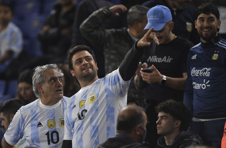 FOTO: La Bombonera se vistió de fiesta para recibir a la Selección Argentina.