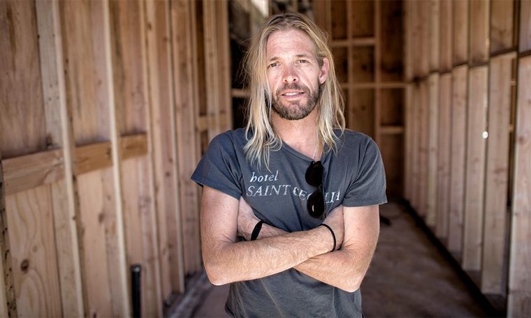 Murió en Colombia Taylor Hawkins, baterista de Foo Fighters