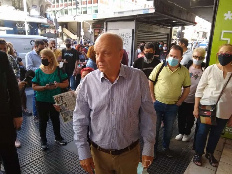 Despiden los restos de Enrique Pinti en el Multiteatro