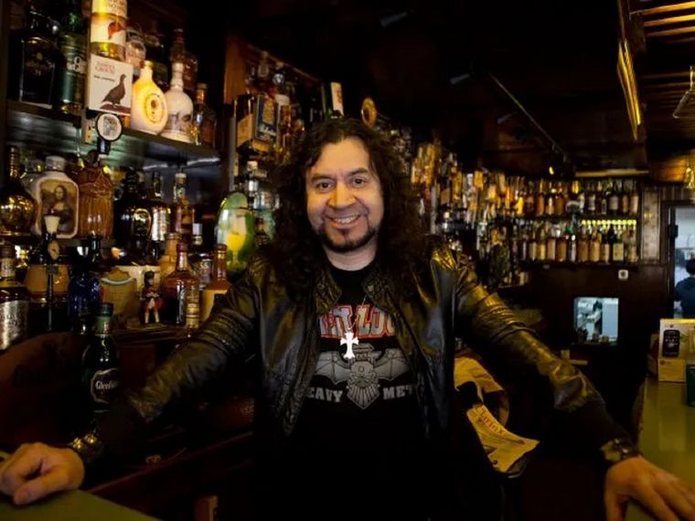 Gustavo Zavala fundó la banda Tren Loco, de Grand Bourg. 