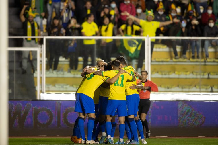 FOTO: Brasil se aseguró el primer puesto de las Eliminatorias sudamericanas.