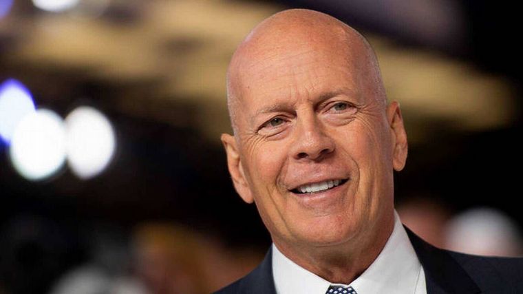 FOTO: Bruce Willis se retira de la actuación por un trastorno que afecta su salud.