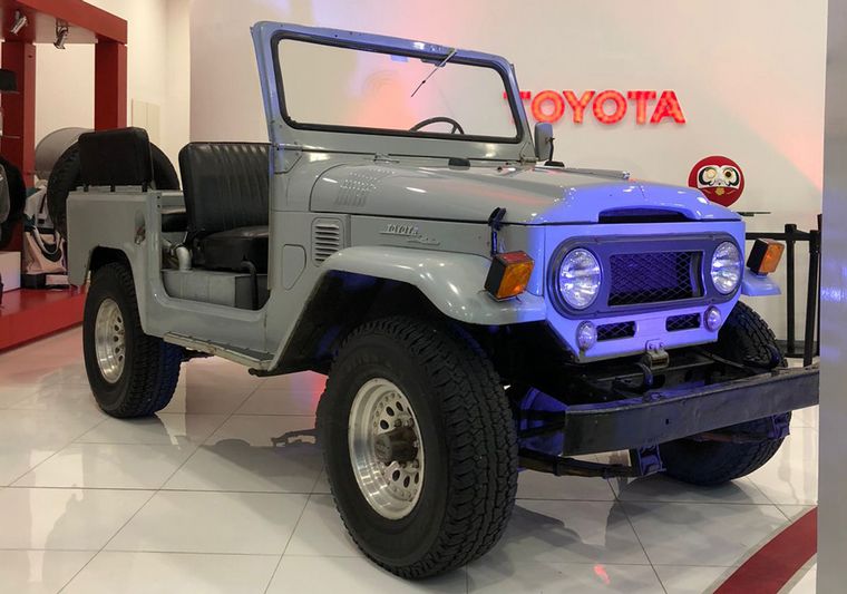 Los vehículos del Club Toyota siempre presentes.