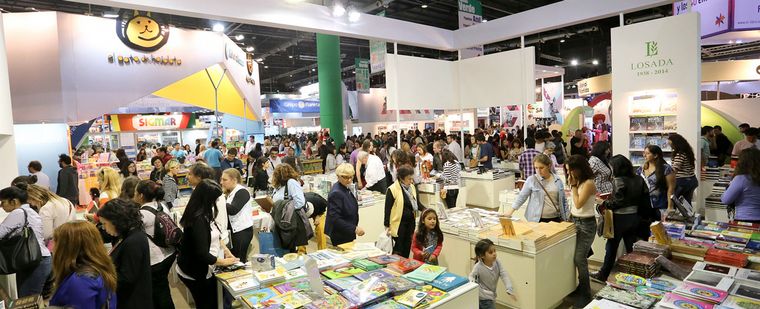 FOTO: La Feria del Libro recibió 1.324.500 visitantes y se transformó en la más exitosa.