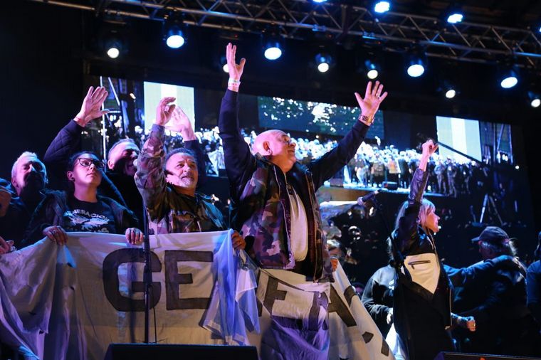 Homenaje a los caídos en Malvinas en Rosario