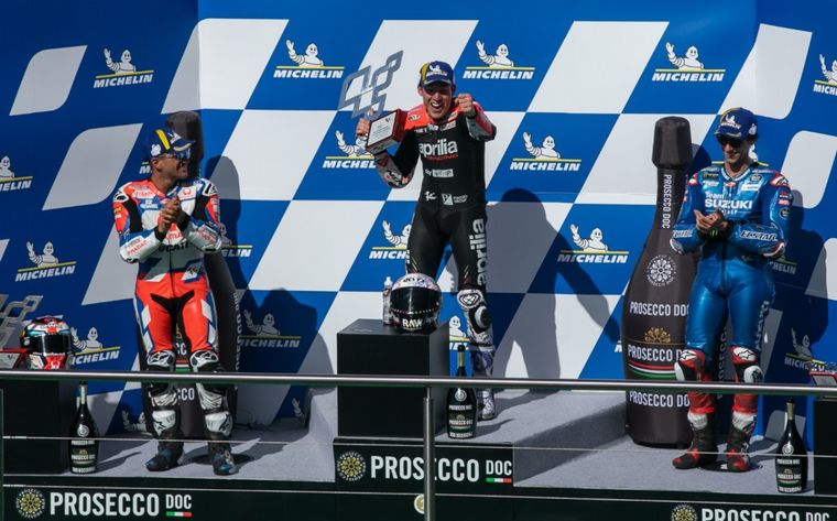 Aleix Espargaró, Martín y Rins en el podio del MotoGP