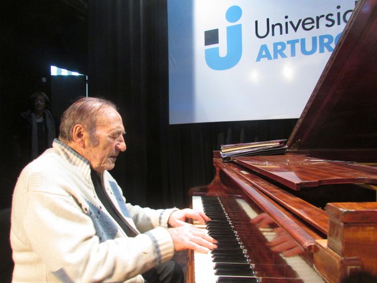 FOTO: Murió Miguel Ángel Estrella, destacado pianista argentino