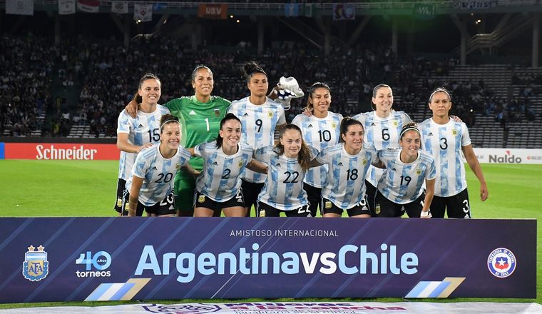 La Selección Femenina de fútbol se midió ante Chile en el Kempes