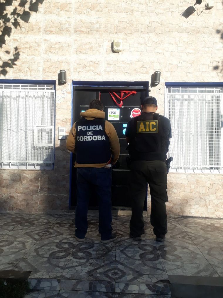 Los operativos en Córdoba para dar con la banda.