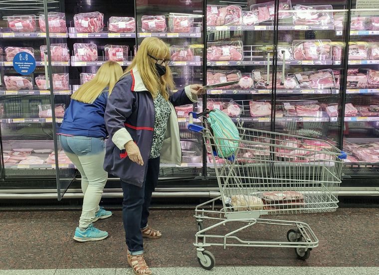 Advierten que la inflación de marzo superará el 6%.