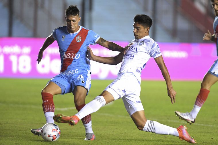 Arsenal rescató un empate heroico ante Godoy Cruz en Sarandí.