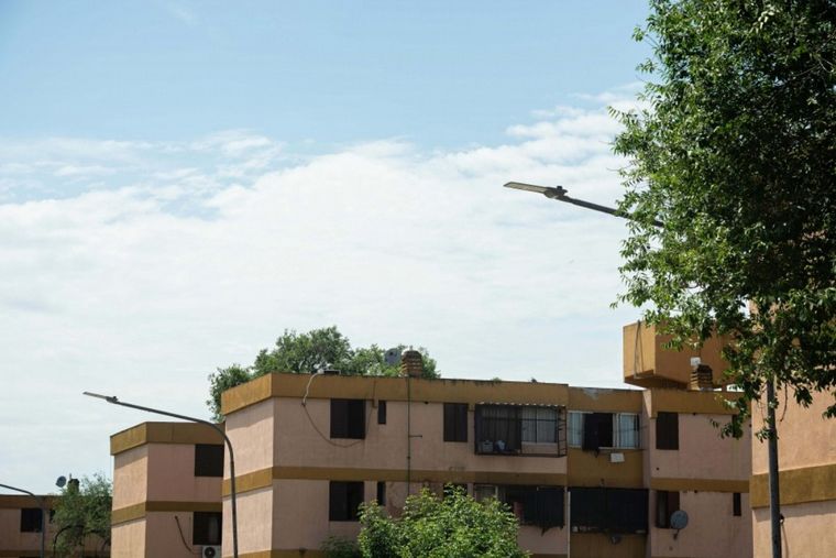 La nueva iluminación busca aumentar la visibilidad noctura y brindar más seguridad.