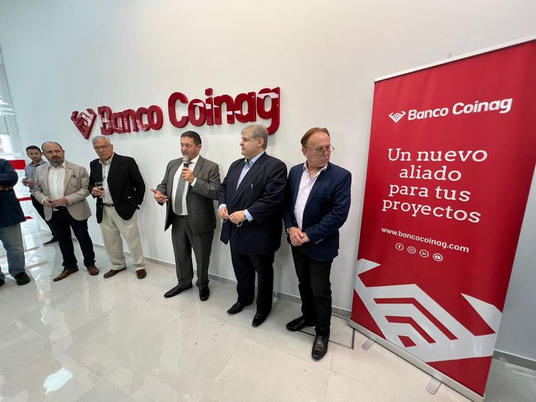 Banco Coinag abrió su primera sucursal en Córdoba