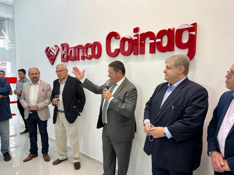 Banco Coinag abrió su primera sucursal en Córdoba