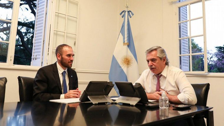 FOTO: Martín Guzmán y Alberto Fernández. (Foto: archivo)