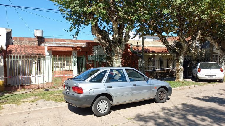 María Fernanda Reyes. hermana de la víctima, es una reconocida locutora de Rosario.