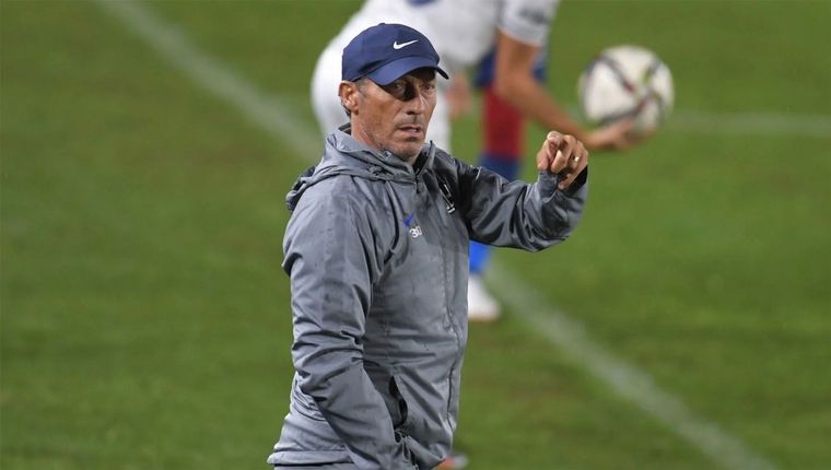 Troglio deja de ser el DT de San Lorenzo.