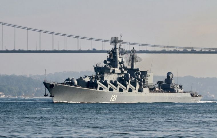 FOTO: El crucero Moskva, insignia de Rusia (Foto: Yoruk Isik/Reuters)
