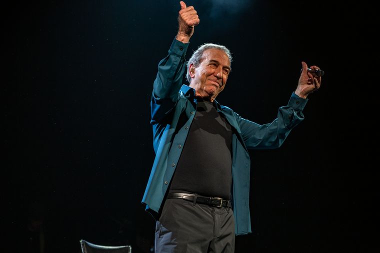 El largo adiós de Perales llegó a la Argentina (Fotos: Alejandro Kaminetzky)