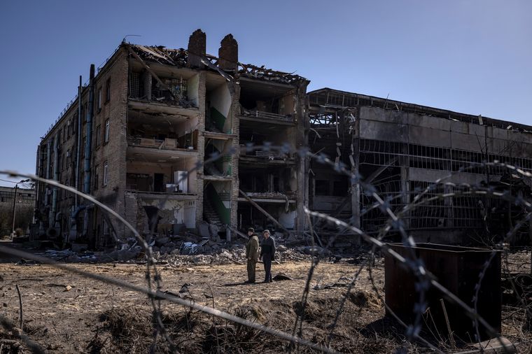 FOTO: Rusia atacó otra fábrica militar y Ucrania pidió armamento a Occidente