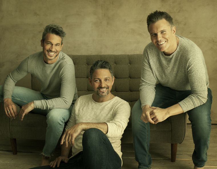 Destino San Javier y un nuevo tema junto a Axel