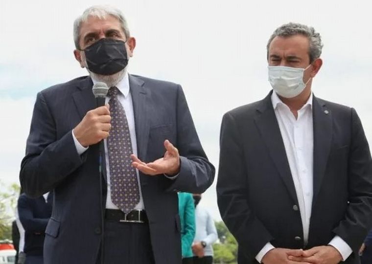 FOTO: Anibal Fernández y Pablo Javkin durante una visita anterior del ministro. 