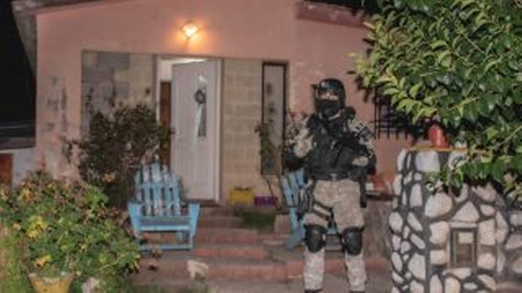 FOTO: Villa Rumipal: Locutor y músico detenido por vender cocaína