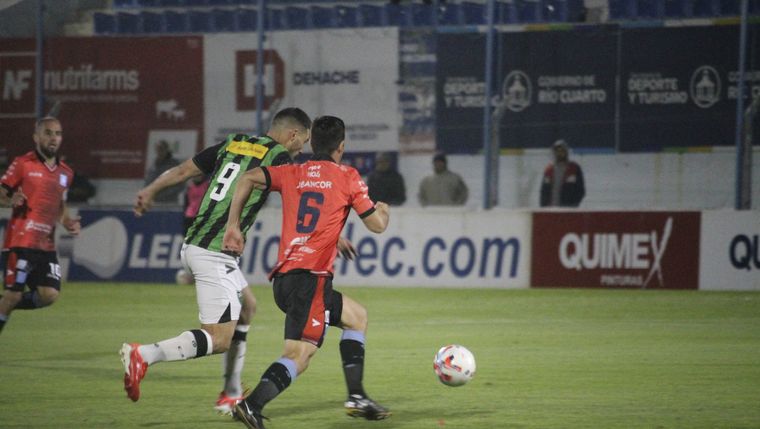 Estudiantes de Río Cuarto ganó y alargó su invicto a ocho fechas. (Foto: Prensa SMJ)