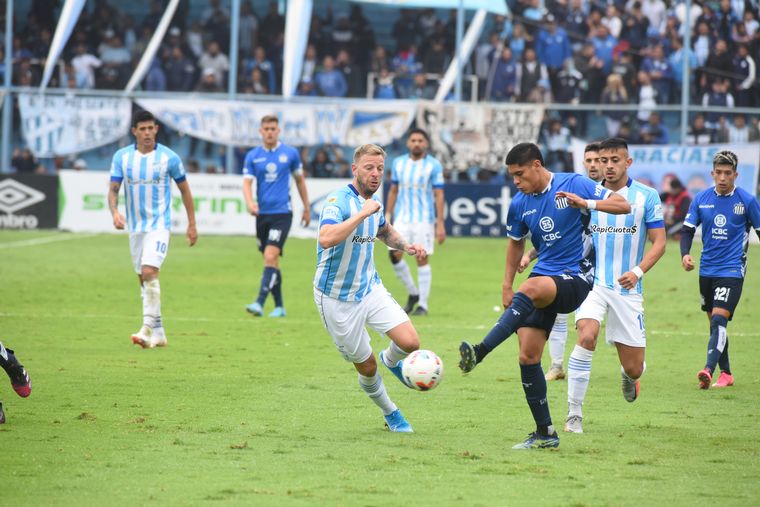 FOTO: Talleres sigue mal en la Copa y cayó 3-0 frente a Atlético Tucumán