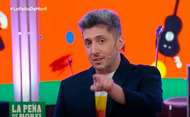 Jey Mammón es el nuevo conductor de La Peña de Morfi (La Nación/Captura Telefe)