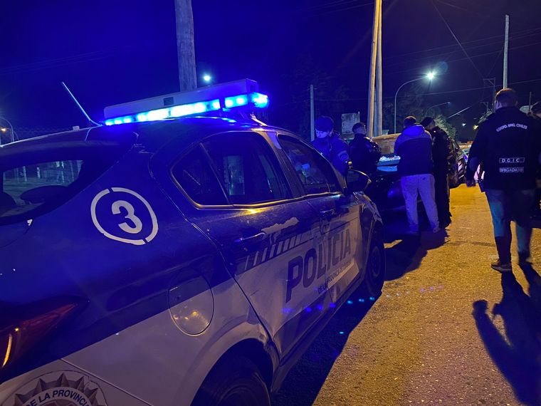 Secuestran más de 100 mil pesos en un operativo antidrogas