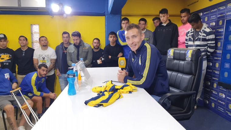 Marco Ruben anunció su retiro del fútbol en Rosario Central. 