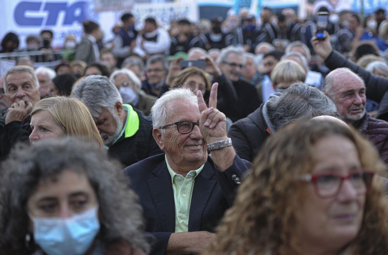El Frente de Todos se sumó a la marcha contra la Corte Suprema de Justicia.