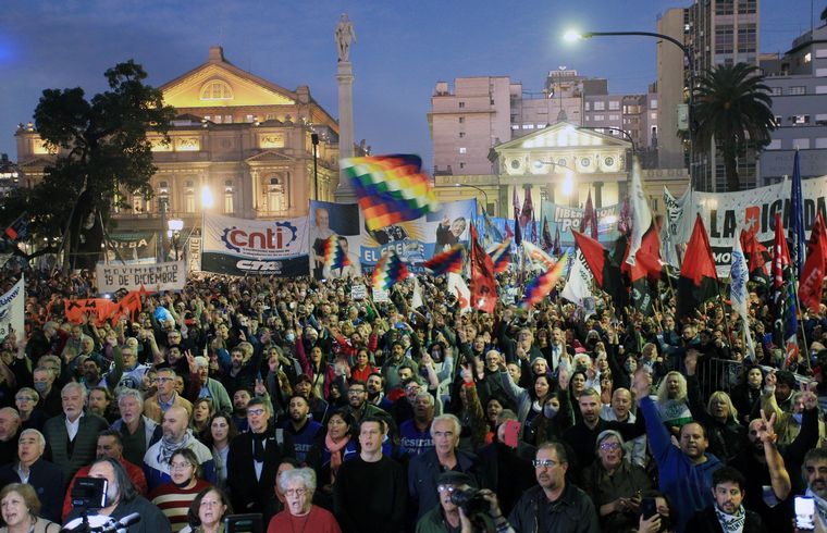 El Frente de Todos se sumó a la marcha contra la Corte Suprema de Justicia.
