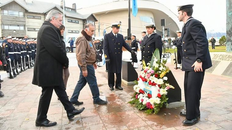 Alberto Fernández entregó créditos