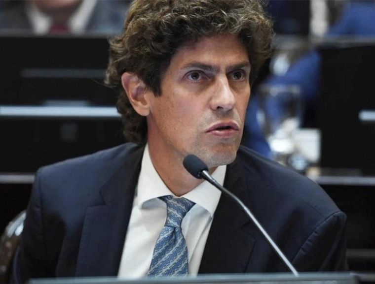 Martín Lousteau lanzó desde Santa Fe su espacio "Evolución".