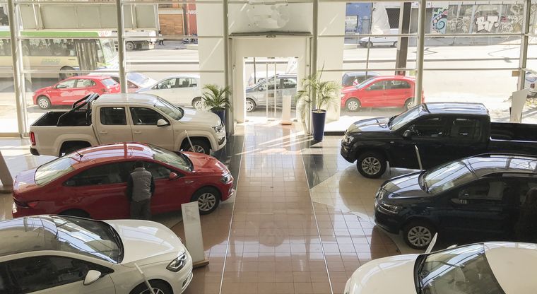 FOTO: Creció 1,47% en abril la venta de autos usados