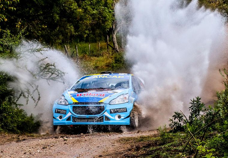 Martín Cánepa, el uruguayo vuelve a ser protagonista en Maxi Rally.