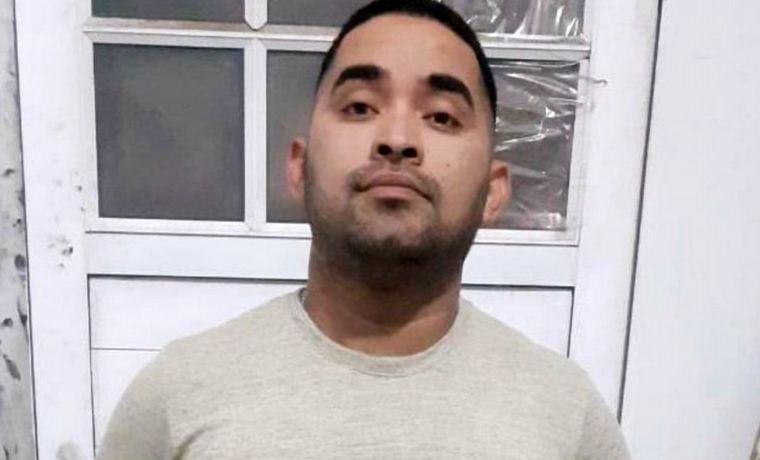 El policía detenido en Rosario.