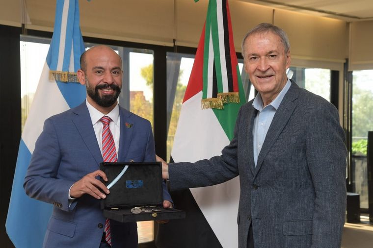 FOTO: El Gobernador Schiaretti recibió este martes al Embajador de Emiratos Árabes Unidos.
