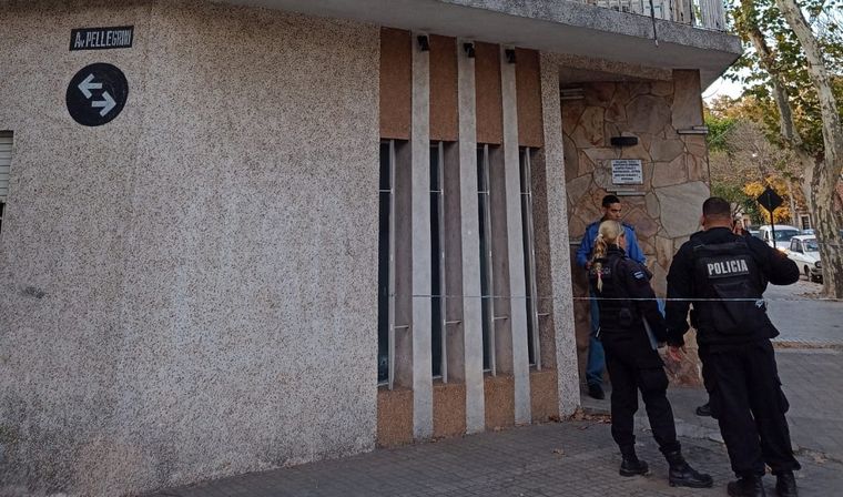 Atacaron otra vez la oficina de la Secretaría de Asuntos Penitenciarios de Santa Fe. 