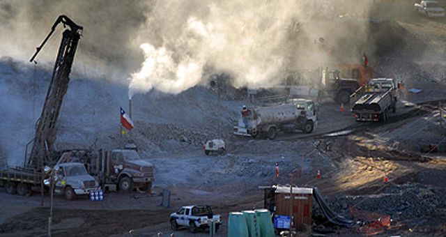 Sonda llegó a cerca de donde estarían los mineros