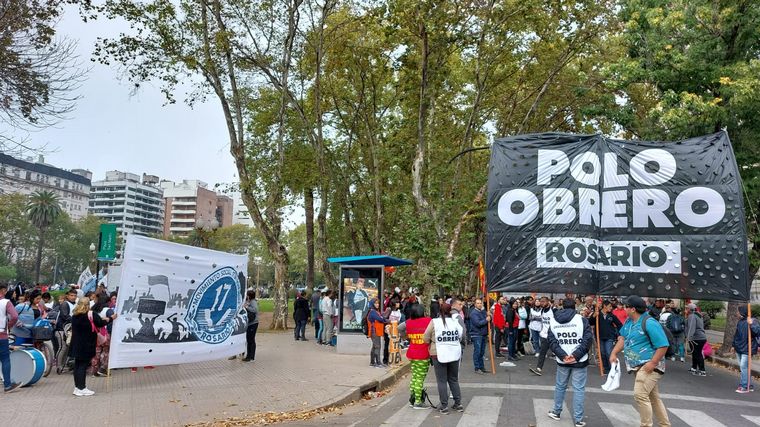 FOTO: Marcha piquetera pasará por Rosario: habrá calles cortadas