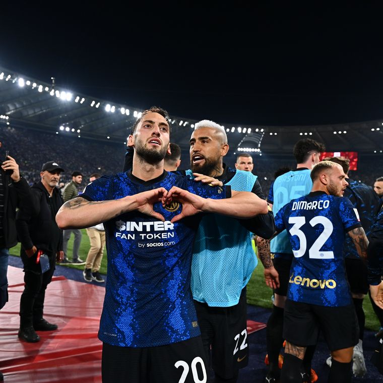 FOTO: Inter se coronó campeón de la Copa Italia.