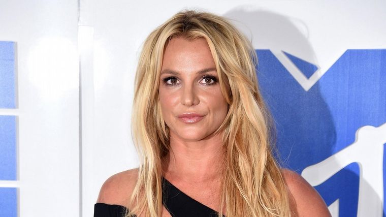 FOTO: El libro de memorias de Britney Spears es récord en su primer día de ventas