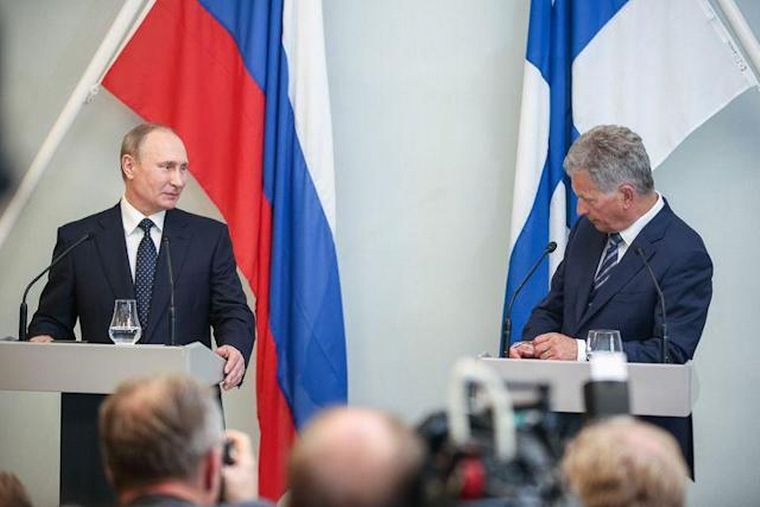 FOTO: Vladimir Putin y Sauli Niinisto conversaron sobre la neutralidad de Finlandia.