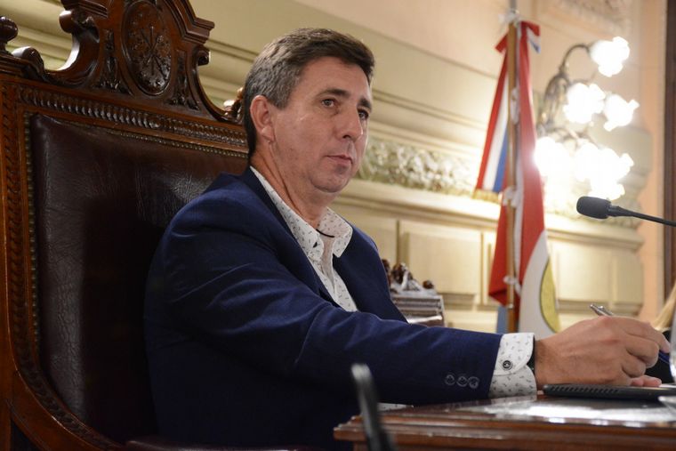 FOTO: Ruben Pirola estará al frente del Gobierno provincial durante 15 días.