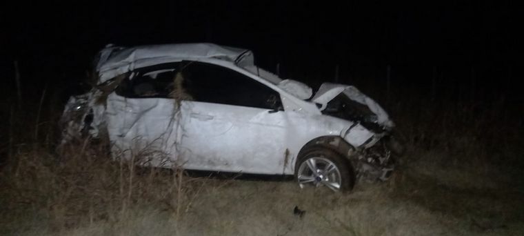 Perdió el control, volcó y murió en la ruta 8 en La Carlota