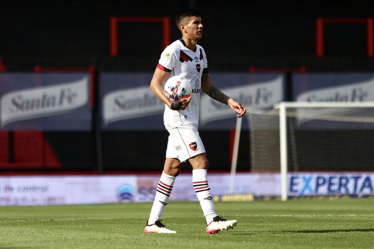 Newell´s escucha ofertas por Castro