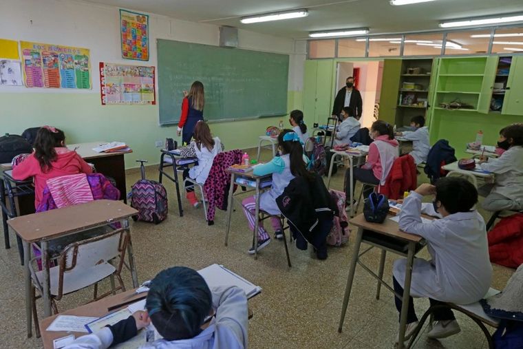 Escuelas porteñas suman un día de clases (Foto: archivo)